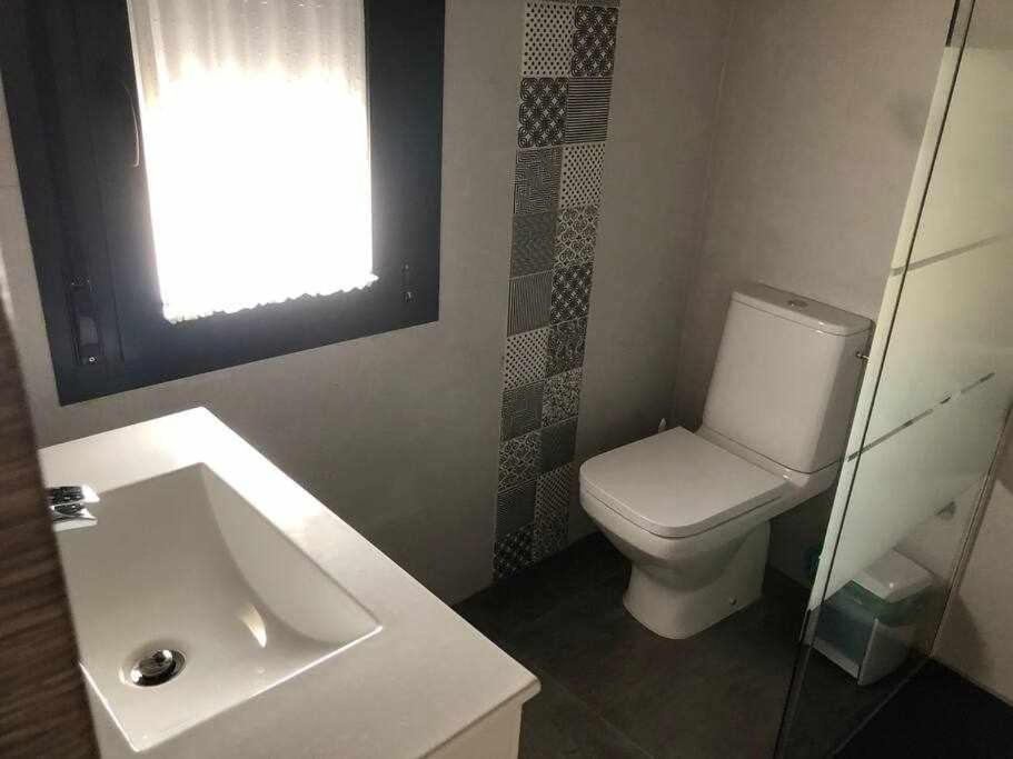 Alojamiento El Pez Casa Con Piscina Climatizada Villafranca de los Caballeros Exteriér fotografie