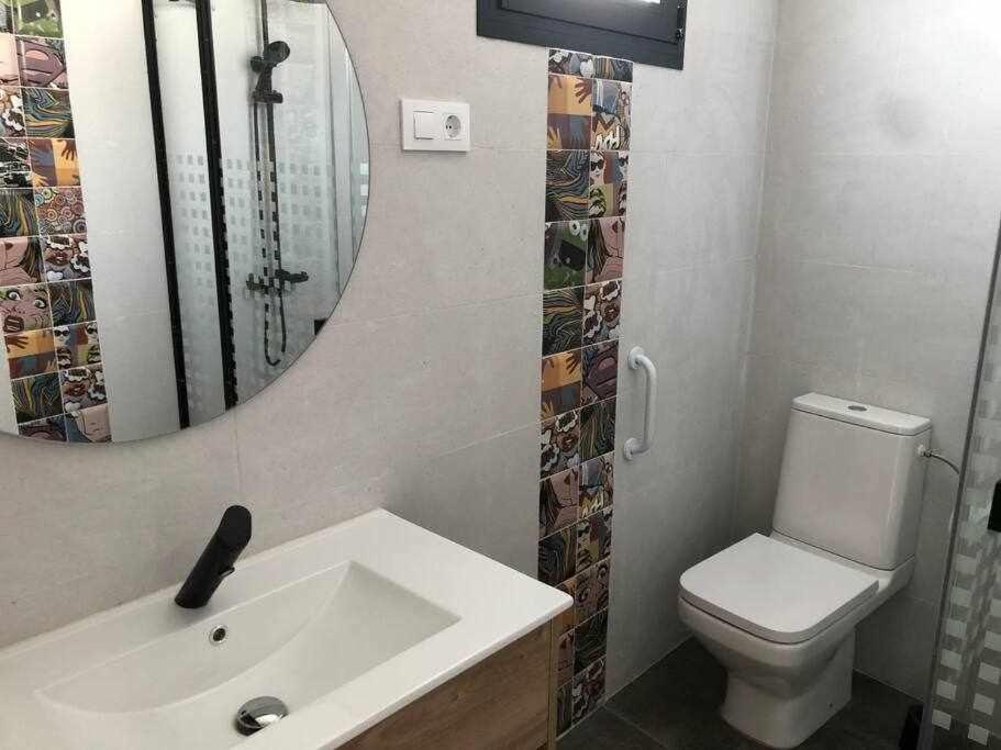 Alojamiento El Pez Casa Con Piscina Climatizada Villafranca de los Caballeros Exteriér fotografie