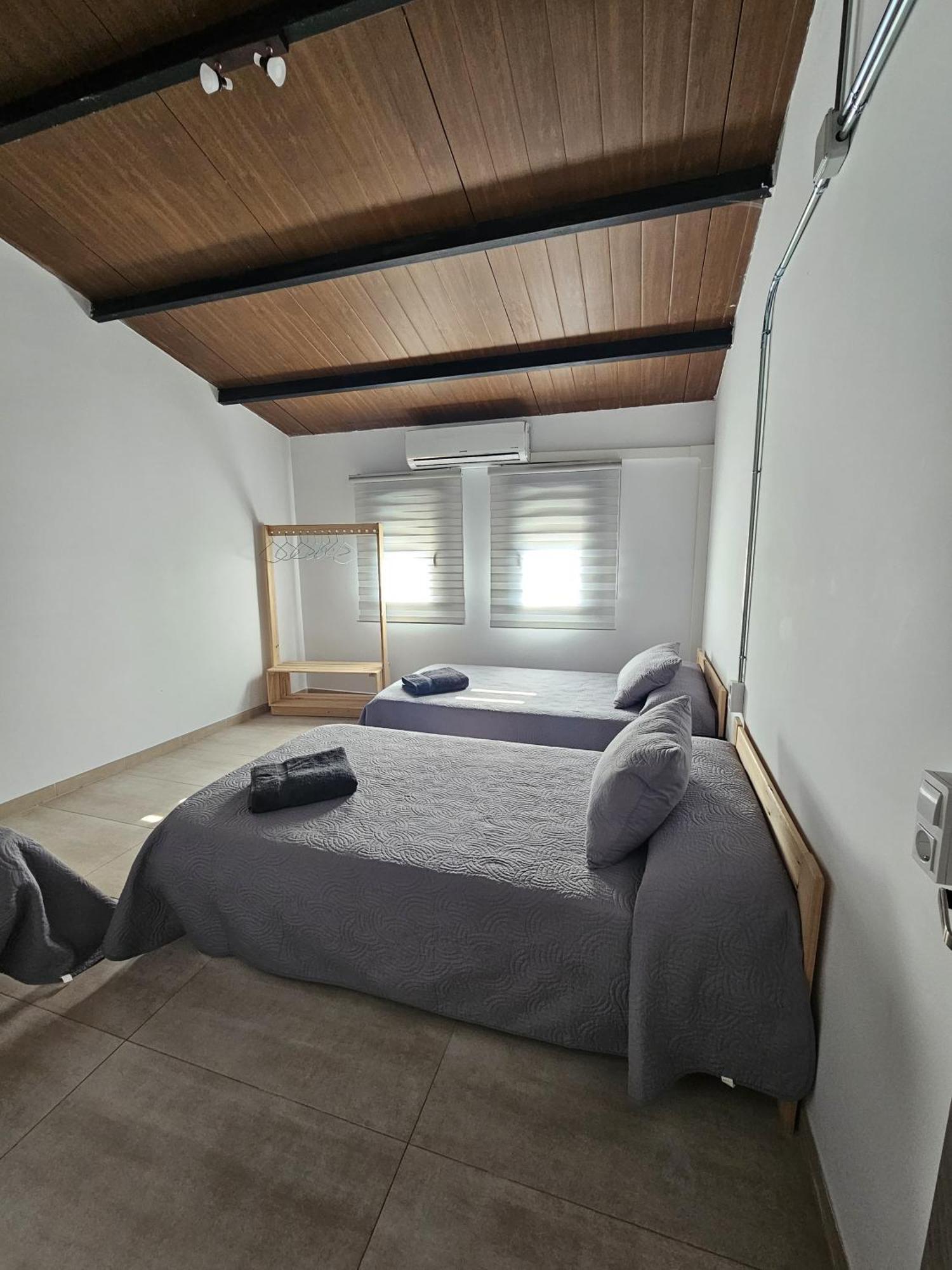 Alojamiento El Pez Casa Con Piscina Climatizada Villafranca de los Caballeros Exteriér fotografie